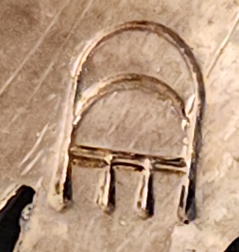 20251102_124058-1762106290321