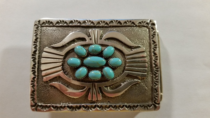 DK buckle front