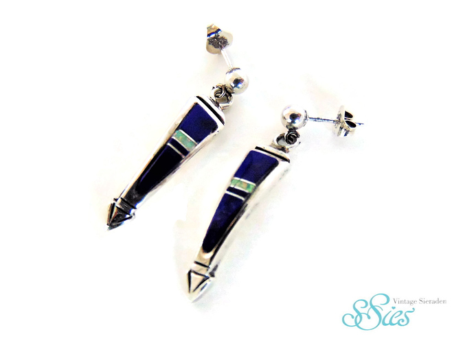 Lapis_Lazuli_Zuni_opaal_inleg_oorbellen_punt_2