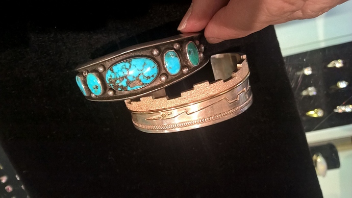 FA886085-65D3-4EC9-8460-903777CC7858