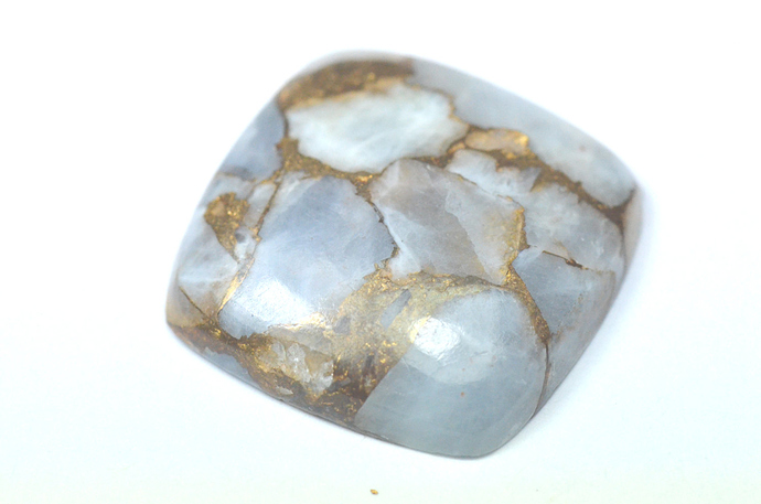 Mojave%20White%20Calcite%20with%20Bronze