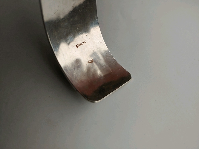 1224190809a