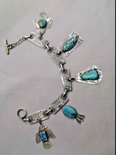 Bracelet