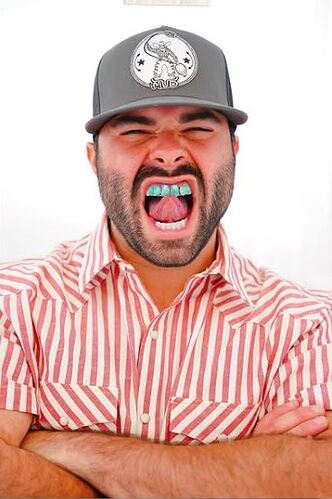 Shannon Mud Lowery  Native American aritist.