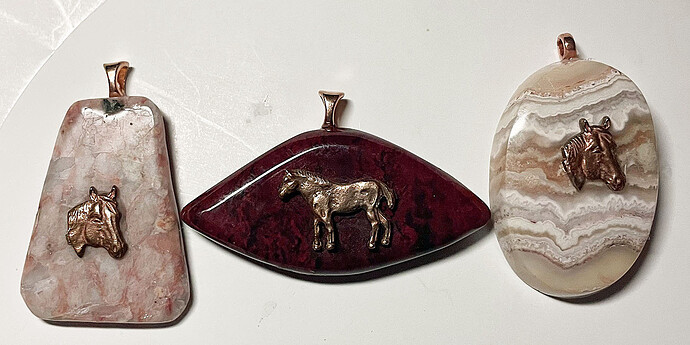 horse stone pendants