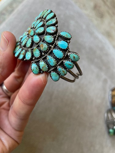 Cuff 3 B