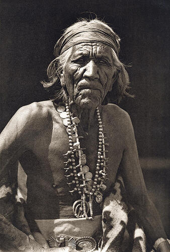 shepherd-of-the-hills-navajo-underwood-archives