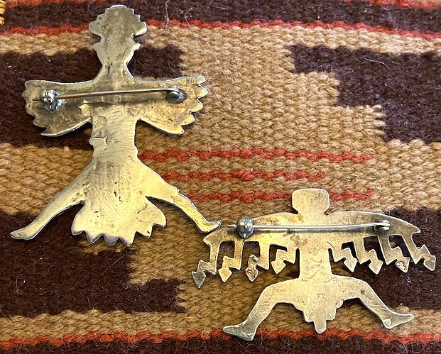 KNIFEWINGBACKS