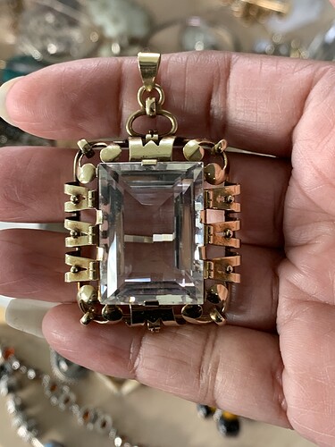 72054212754__E307DAA7-586F-4EA7-A43F-D5AFDB7EFFFA