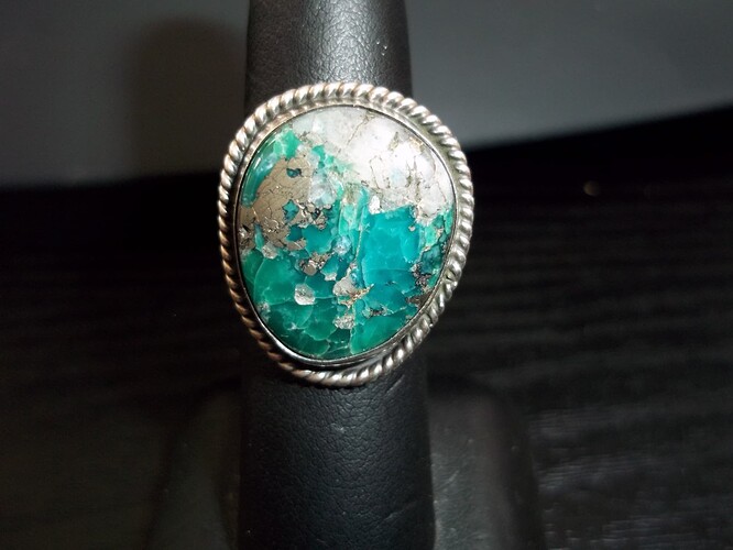 Unknown ring 001