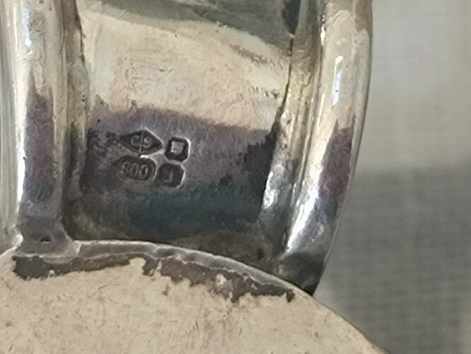 1000016907