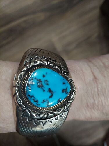 cuff1