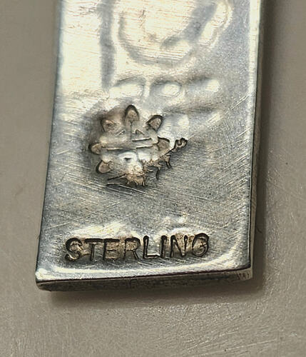 1000026935