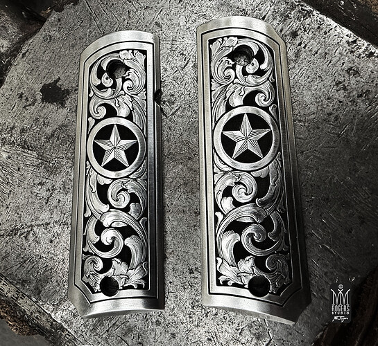 1911_Grips