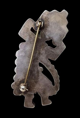 BLACK_Rainbow_man_pin_back