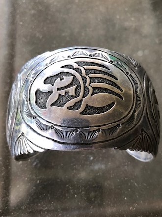 Bear_Claw_cuff1