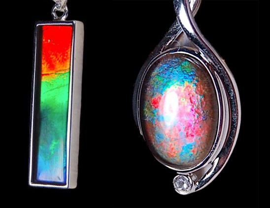 Both_pendants
