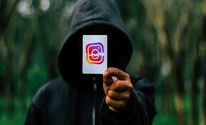 do-untraceable-instant-hacks-on-facebook-gmail-instagram-snapchat