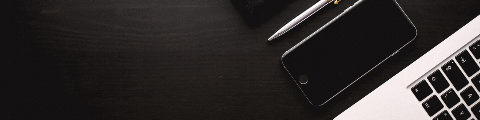 Black and White Modern Professional Sales and Marketing Profile LinkedIn Banner